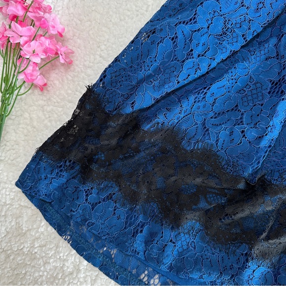 Francesca’s Lace Mini Dress - Picture 4 of 5